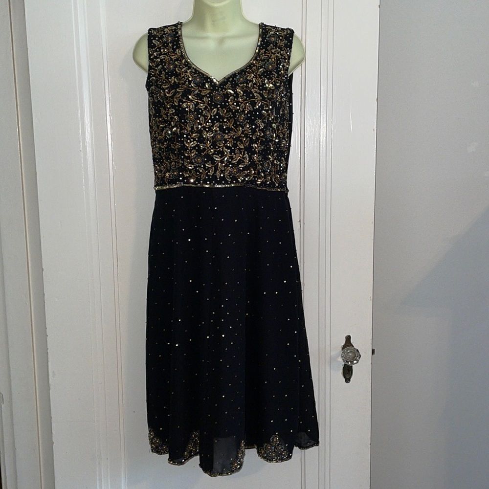 Vtg black & gold sequined, spangled & beaded dressy dress